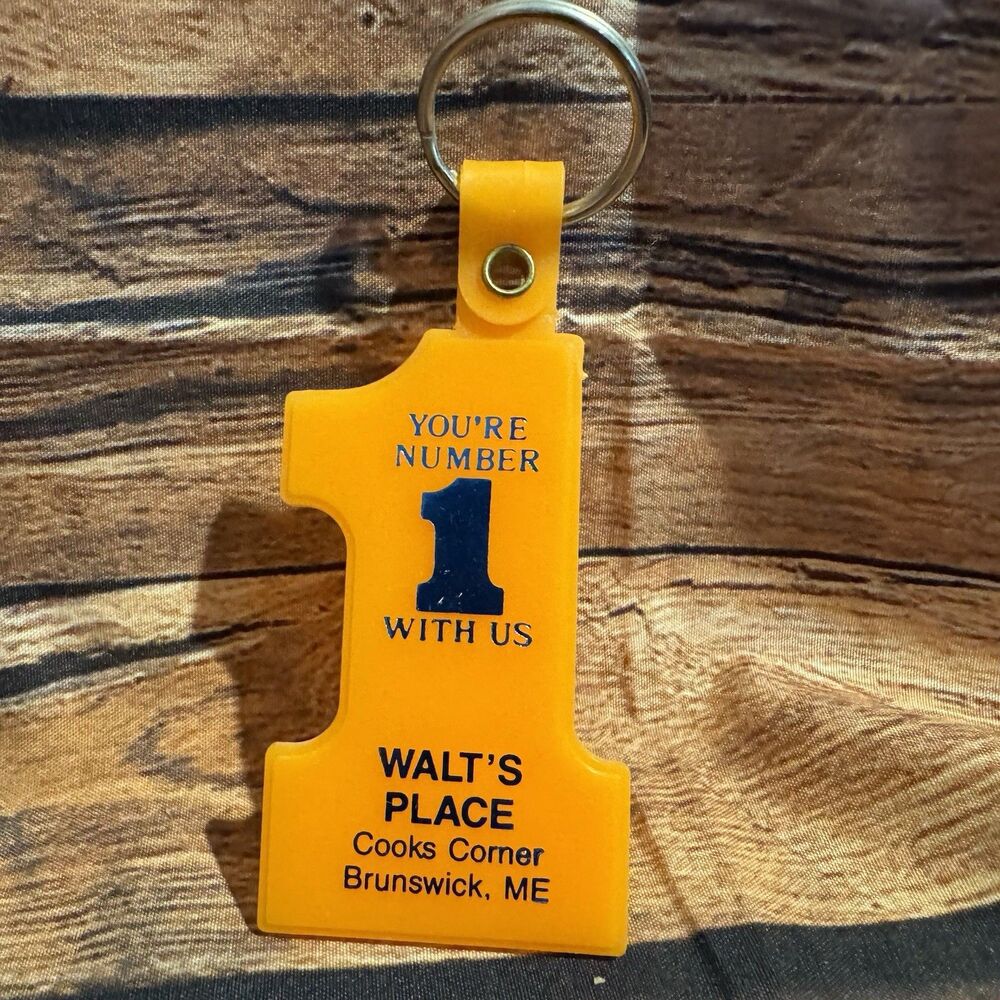 Vintage Walts Place Keychain Brunswick Maine Advertising Vinyl Fob Cooks Corner